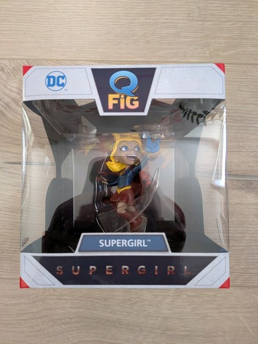 Fig supergirl action - q,