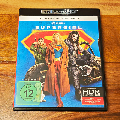 Studios supergirl ultra - dc,