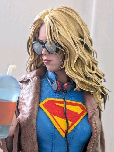 Supergirl ninja gaiden statue - supergirl,